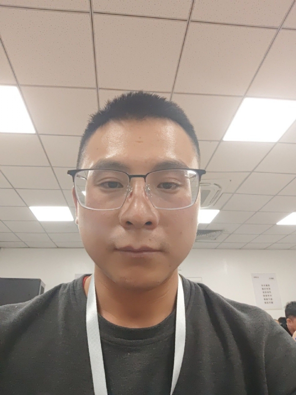 半夏微凉的第一张照片--内蒙古闪婚服务中心