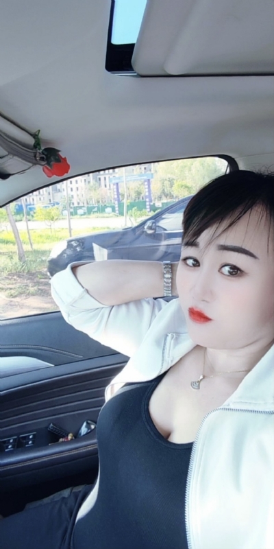 王芳燕的第四张照片--内蒙古闪婚服务中心