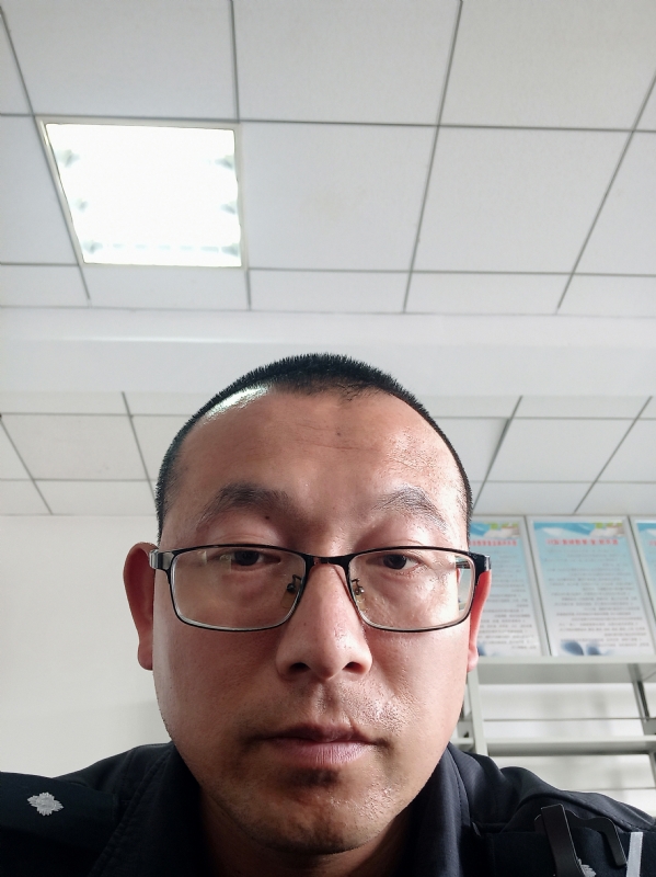 布鲁斯贺的第三张照片--内蒙古闪婚服务中心